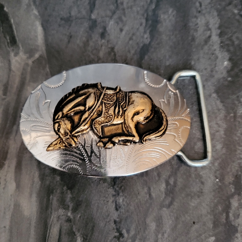 Vintage horse belt buckle.